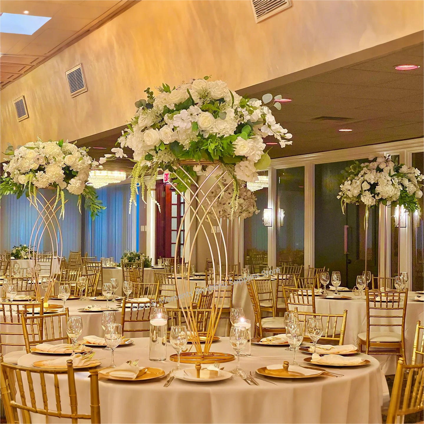 Wholesale Geometric Metal Floor Vases Column Stand Road Lead Flower Centerpieces for Wedding Home Events Decor