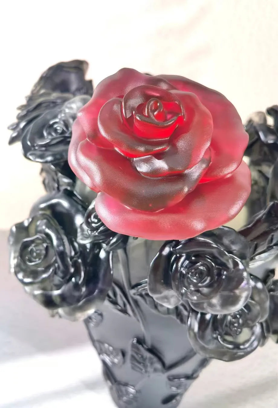 H23 crystal rose vase